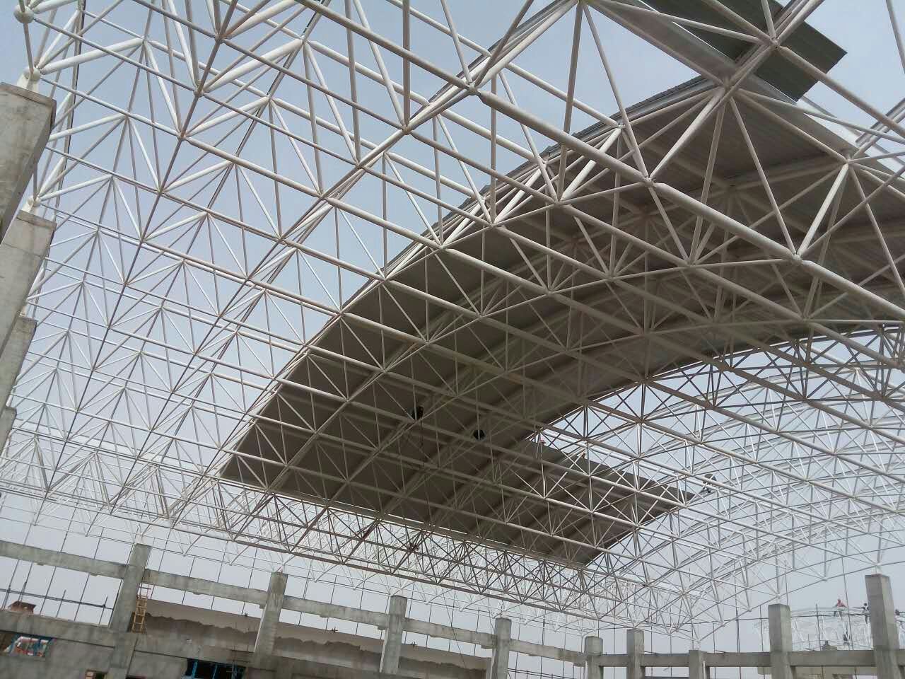 阳江青岛一汽网架
